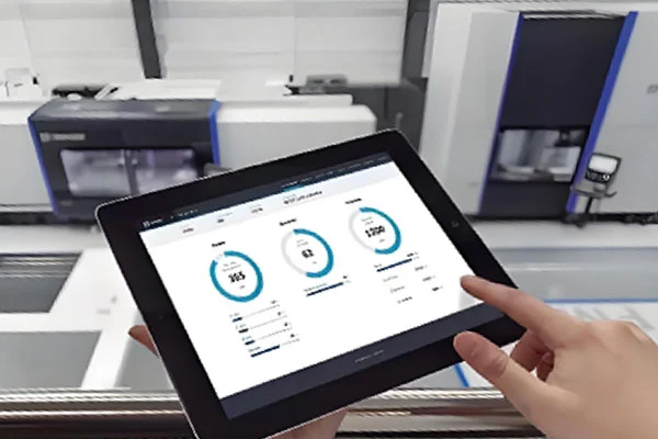 Painel capacitivo com tela de toque alcança avanço tecnológico, elevando a experiência interativa
